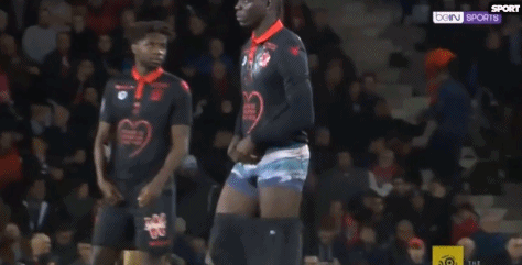 群雄争霸，意甲连续第二年至少4支排名前列的球队相差2分以内（意甲群雄并起：连续两季至少四支前列球队分差在2分内）