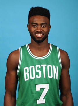 拜仁将创下德甲44轮连续领跑纪录，打破自己1973年创造的纪录（拜仁将连续44轮领跑德甲，刷新1973年自创纪录）