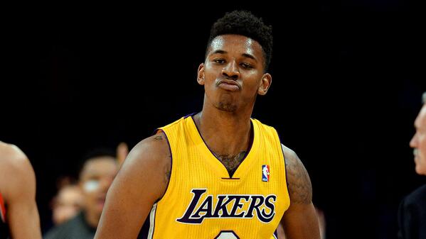 信使报：三名马竞球员未接种疫苗，缺席阿根廷对安哥拉友谊赛（信使报：三名马竞球员因未接种疫苗将缺席阿根廷与安哥拉的热身赛）