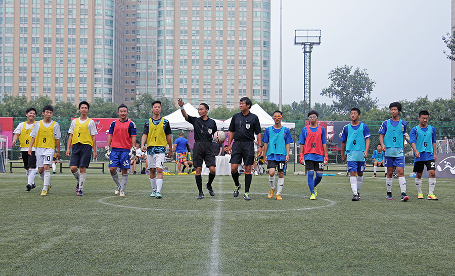 拉梅洛·鲍尔：一场现象级的篮球盛宴（拉梅洛·鲍尔：现象级风暴席卷篮坛）