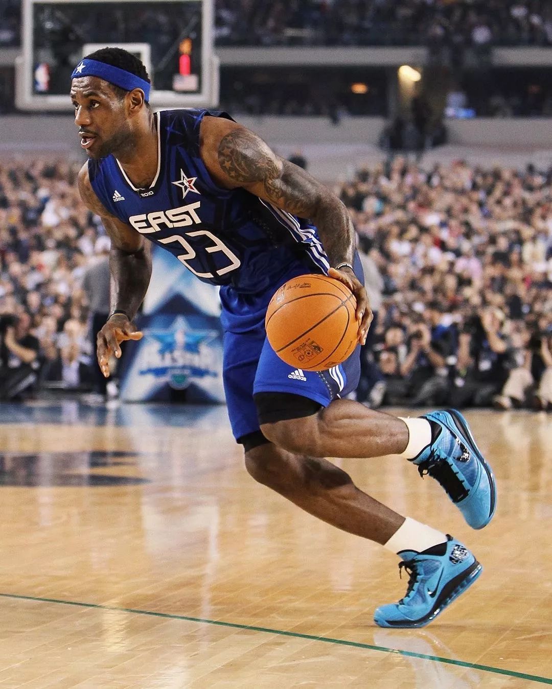 孔德：第二球我本来是想传球的，所以我自己也很意外（孔德谈第二球：本想传球，进了连我自己都没想到）