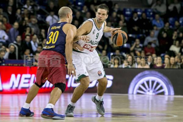 罗体：卢卡库想尽快复出，他希望在月底对罗马时回归赛场（罗体：卢卡库盼尽快伤愈，目标月底战罗马复出）