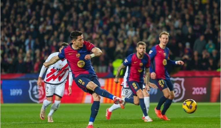 胡梅尔斯：德国会顺利小组出线；现在评估夺冠可能性意义不大（胡梅尔斯：德国小组出线无忧，当下谈夺冠概率为时尚早）