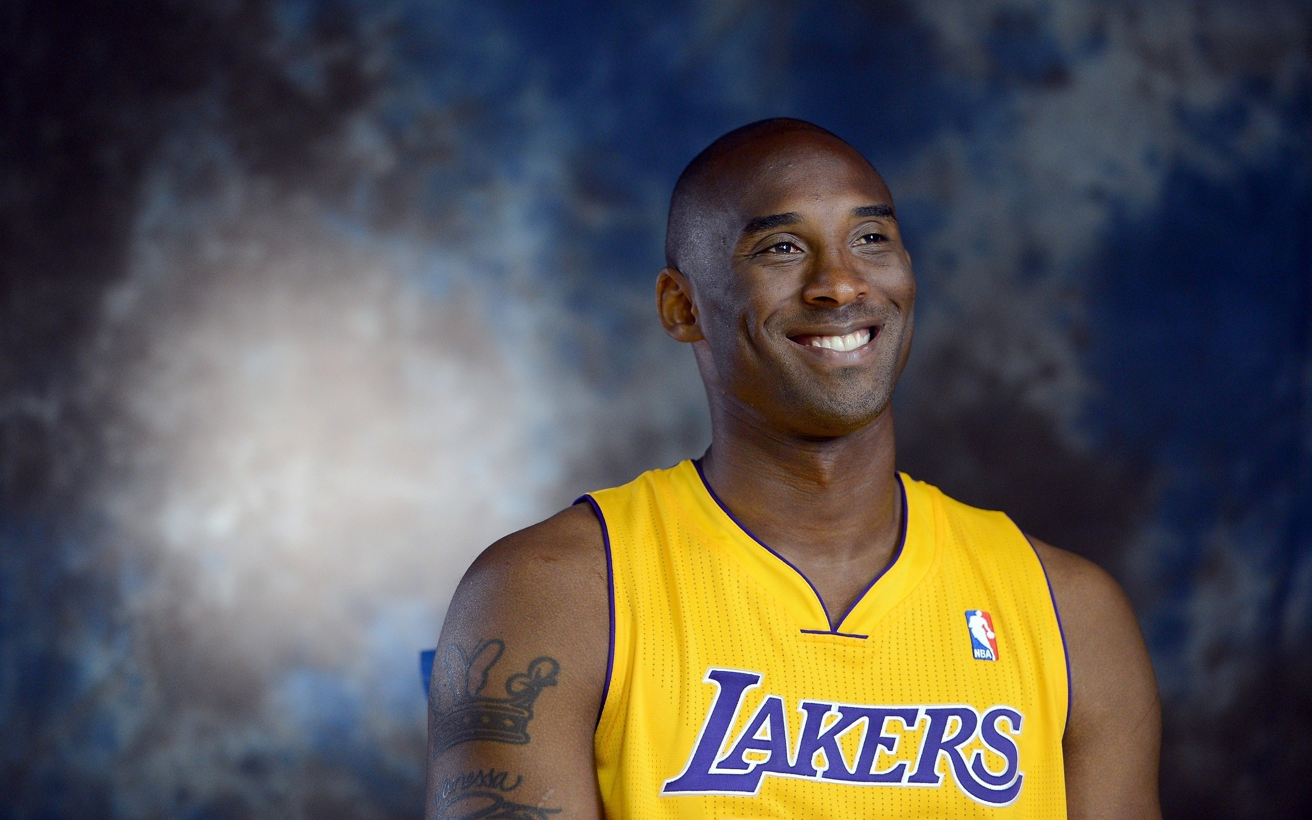 第三局针对正手突破！王楚钦1-2弗朗西斯卡！国乒6-3领先德国！（第三局主攻对手正手见效，王楚钦暂1比2落后弗朗西斯卡，国乒总分6比3领先德国）