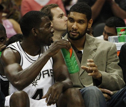 RMC：英超豪门和皇马巴萨都在关注马赛中锋罗比尼奥-瓦斯（RMC：马赛中锋罗比尼奥-瓦斯获英超豪门及皇马、巴萨关注）