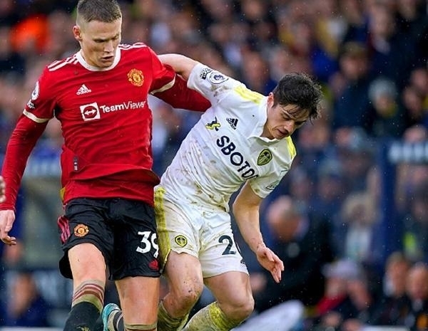 都体：主场不敌莱切后，紫百合高层经历了一晚上的反思与讨论（都体：主场负莱切后，紫百合高层连夜反思商议）