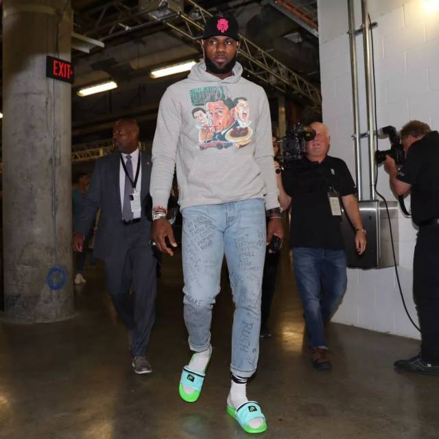 世欧预战报：格雷戈里奇替补救主，奥地利1-1波黑直通世界杯（世预赛欧区战报：格雷戈里奇替补建功，奥地利1-1波黑锁定正赛席位）