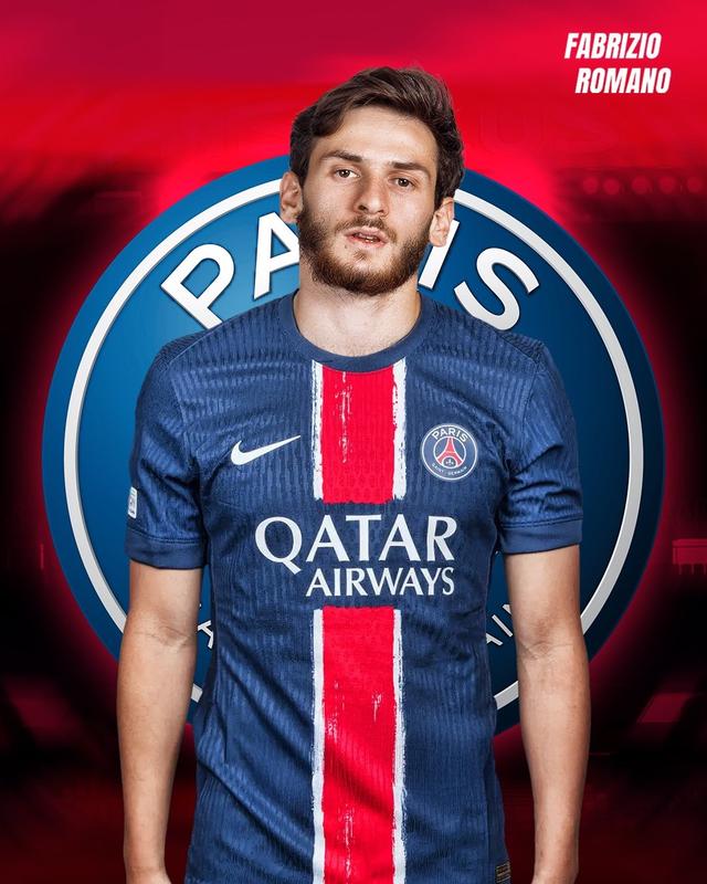 湖人惨败，詹姆斯赛后暗示球权分配有问题，没有打出团队篮球（湖人惨负后，詹姆斯赛后暗示球权分配不合理，团队配合不足）