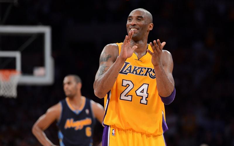 邮报：曼联将在主场提供客场比赛直播观赛服务，每场收25英镑（邮报：曼联计划在老特拉福德开放客场比赛直播观赛，单场25英镑）