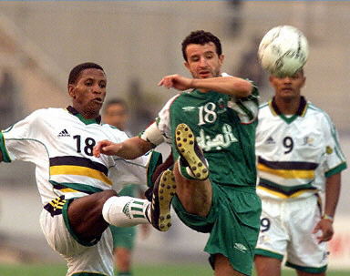 凯恩社媒晒照：祝愿每个人圣诞节快乐🎄（凯恩社媒晒照送祝福：愿大家圣诞快乐🎄）