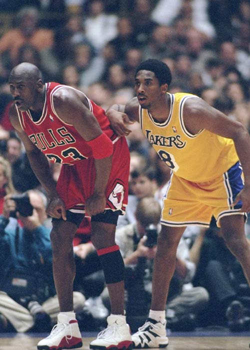 科克：不管踢几分钟都要发挥重要作用，接受分配给自己的角色（科克：无论出场多久都要贡献价值，服从球队角色安排）